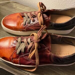 BED|STU Women’s Two-Tone Brown Leather Lace-Up Sneakers